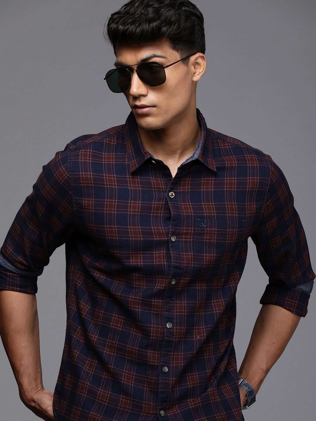 

WROGN Men Brown & Blue Tartan Checks Slim Fit Casual Shirt