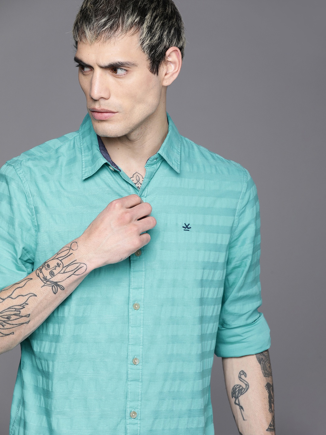 

WROGN Men Turquoise Blue Slim Fit Horizontal Stripes Casual Shirt
