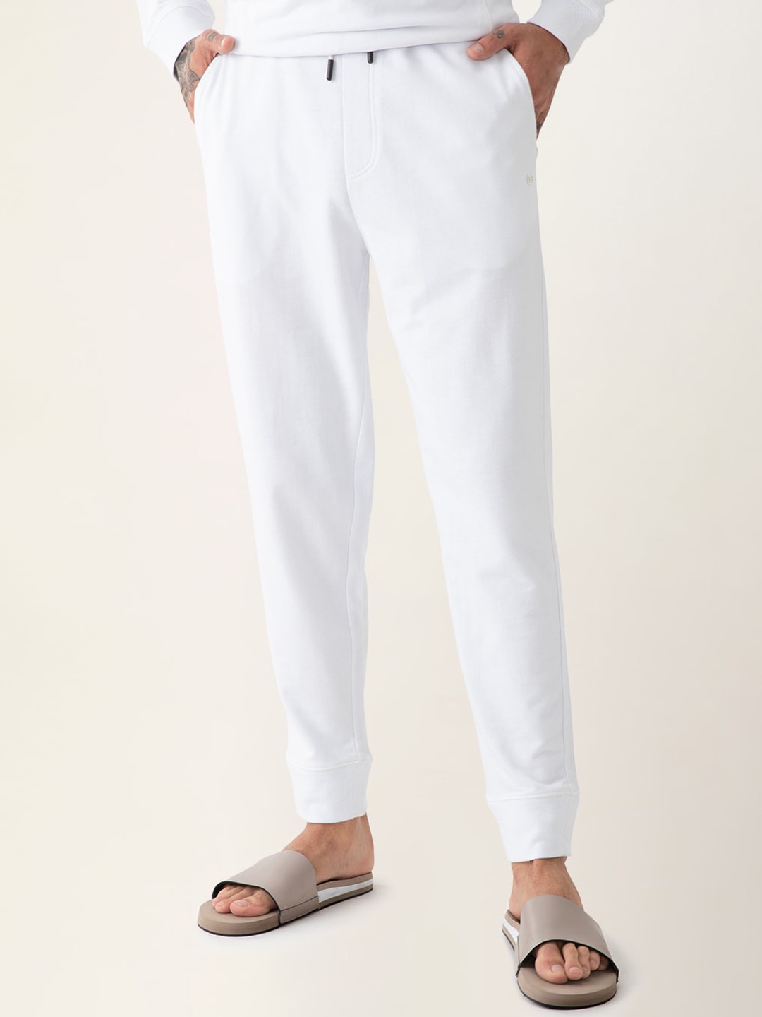 

DAMENSCH Men White Cotton Regular Fit Joggers