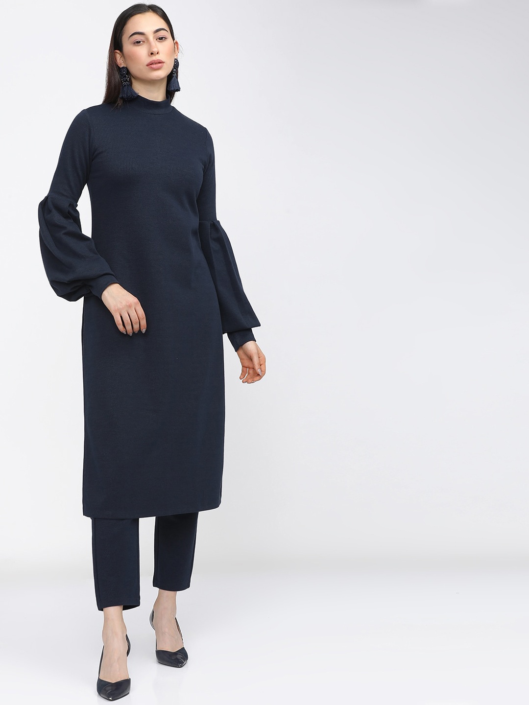

Vishudh Women Navy Blue Solid Kurta