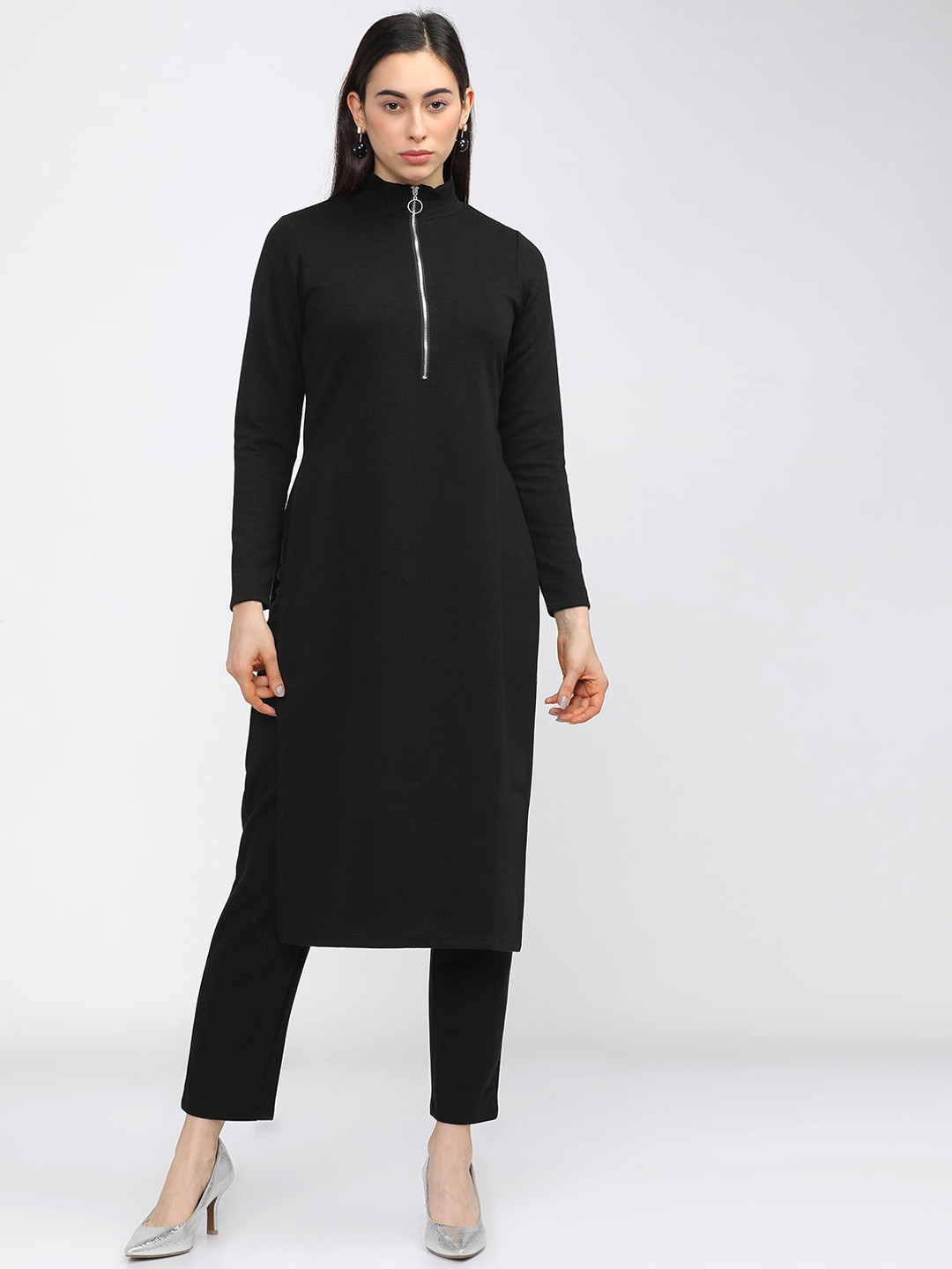 

Vishudh Women Black Regular Kurta with Trousers