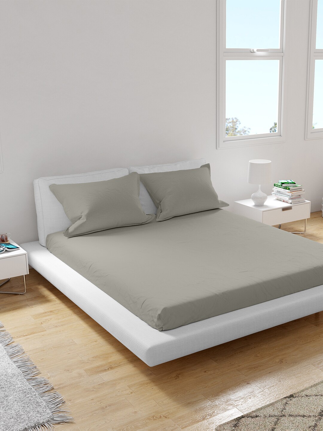 

Himeya Grey 210 TC Cotton King Bedsheet with 2 Pillow Covers