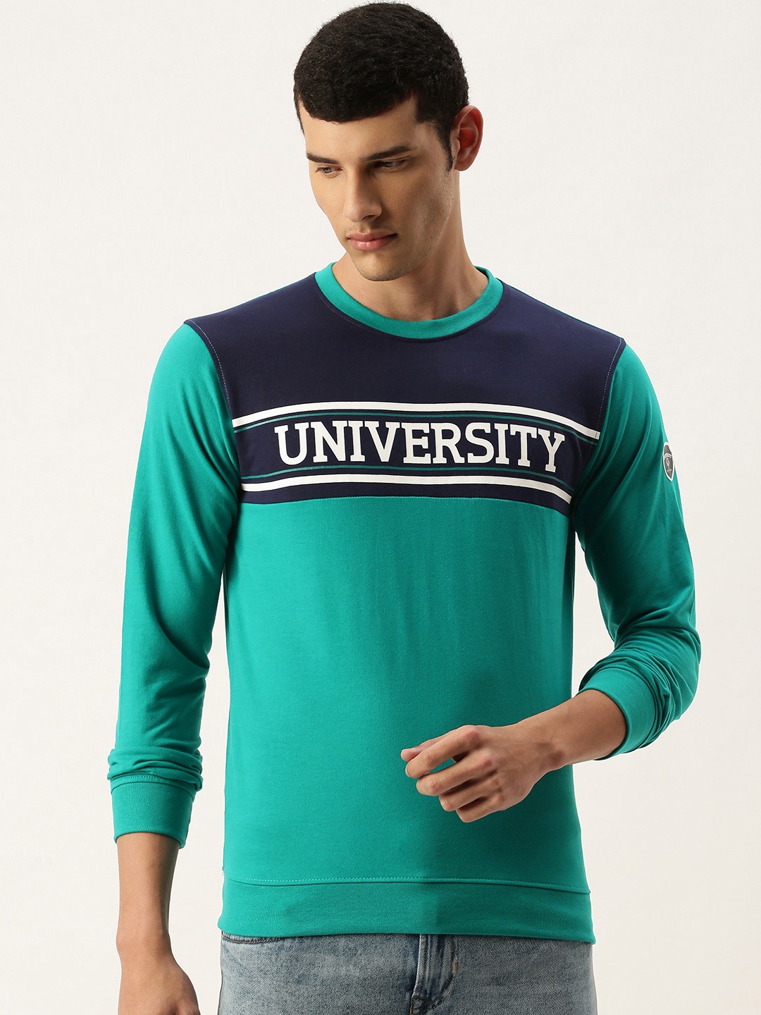 

PETER ENGLAND UNIVERSITY Men Green & Navy Blue Colourblocked Round Neck Sweatshirt