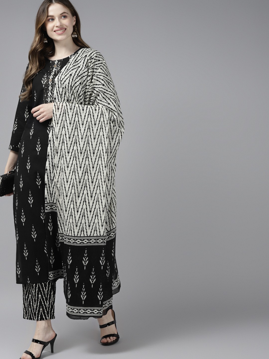 

Yufta Women Black Ikat Printed Pure Cotton Kurta with Palazzos & With Dupatta