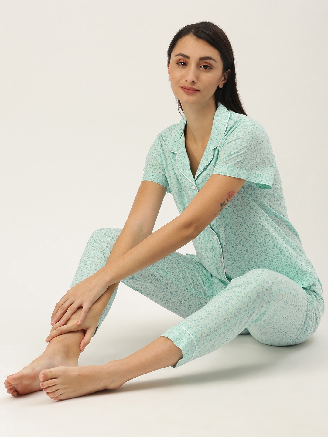 

IVOC Women Green & Blue Conversational Printed Regular Fit Pure Cotton Night suit