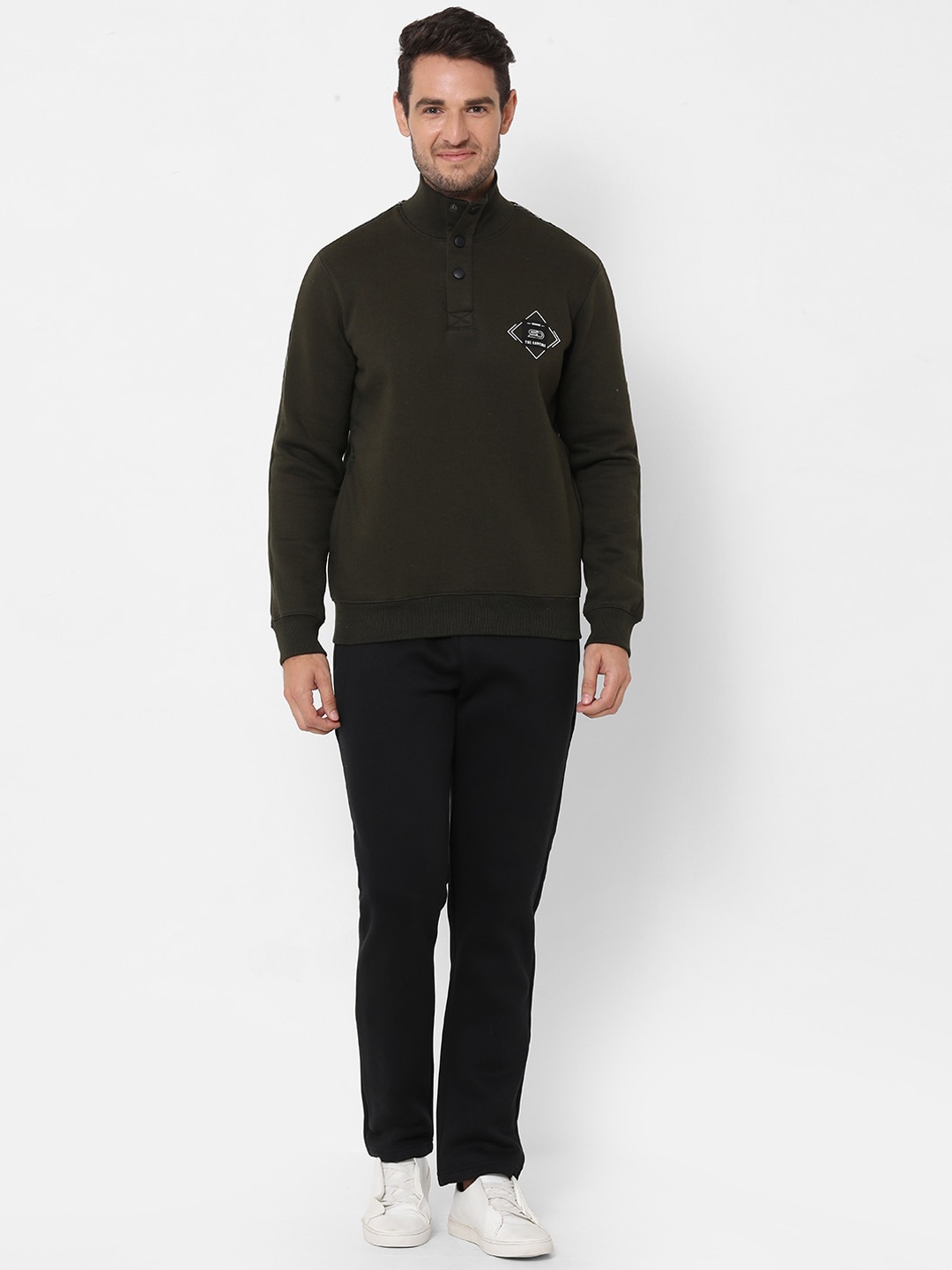 

Sweet Dreams Men Olive-Green & Black Fleece Solid Tracksuit