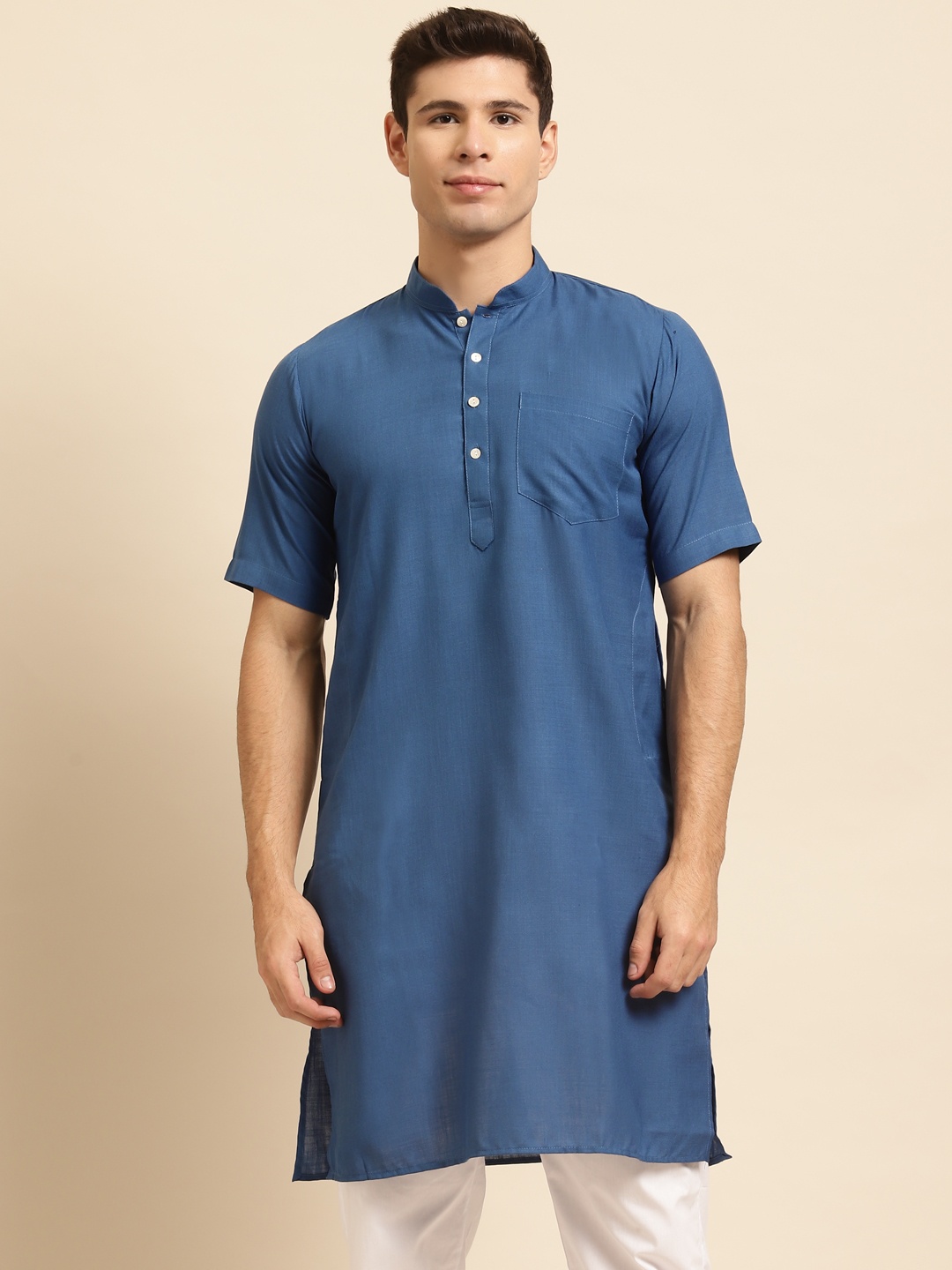 

RAJUBHAI HARGOVINDAS Men Blue Solid Straight Kurta