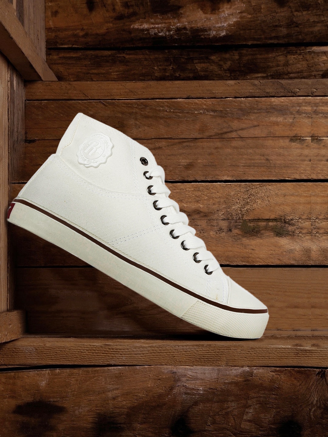 

Roadster Men Off-White Solid Mid-Top Sneakers