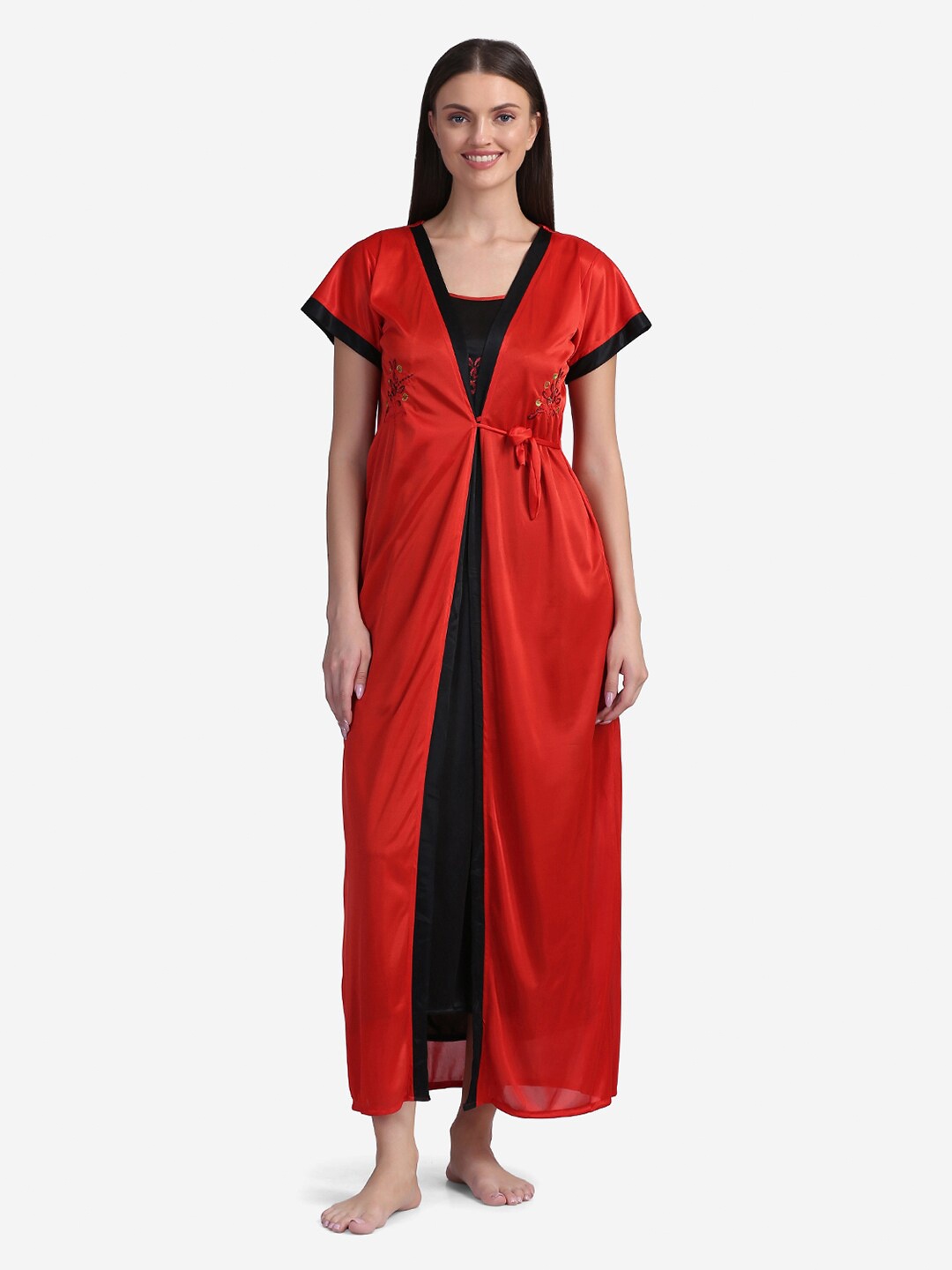 

Sugathari Black Maxi Nightdress with Robe