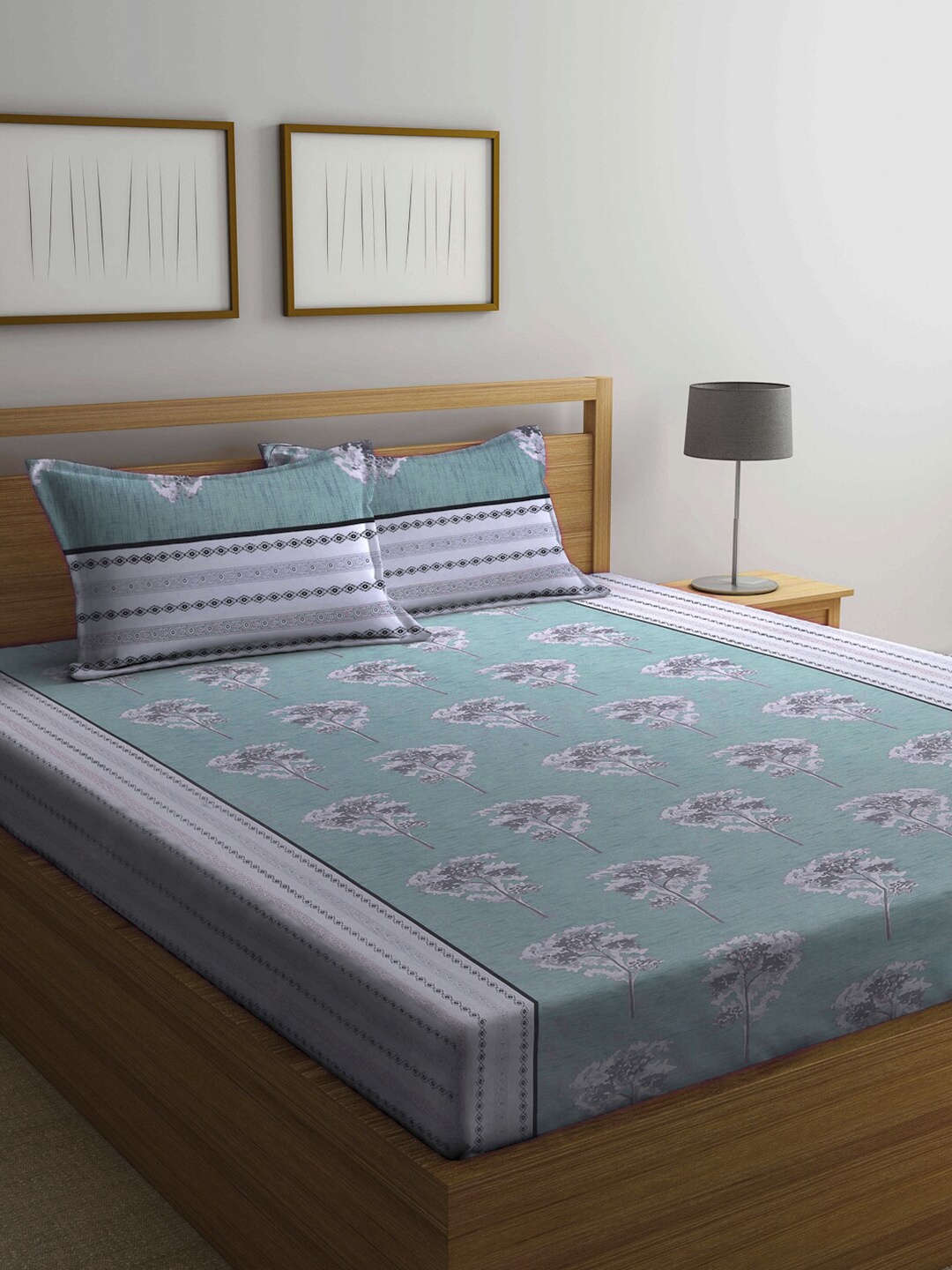 

KLOTTHE Green & Grey Floral 210 TC King Bedsheet with 2 Pillow Covers