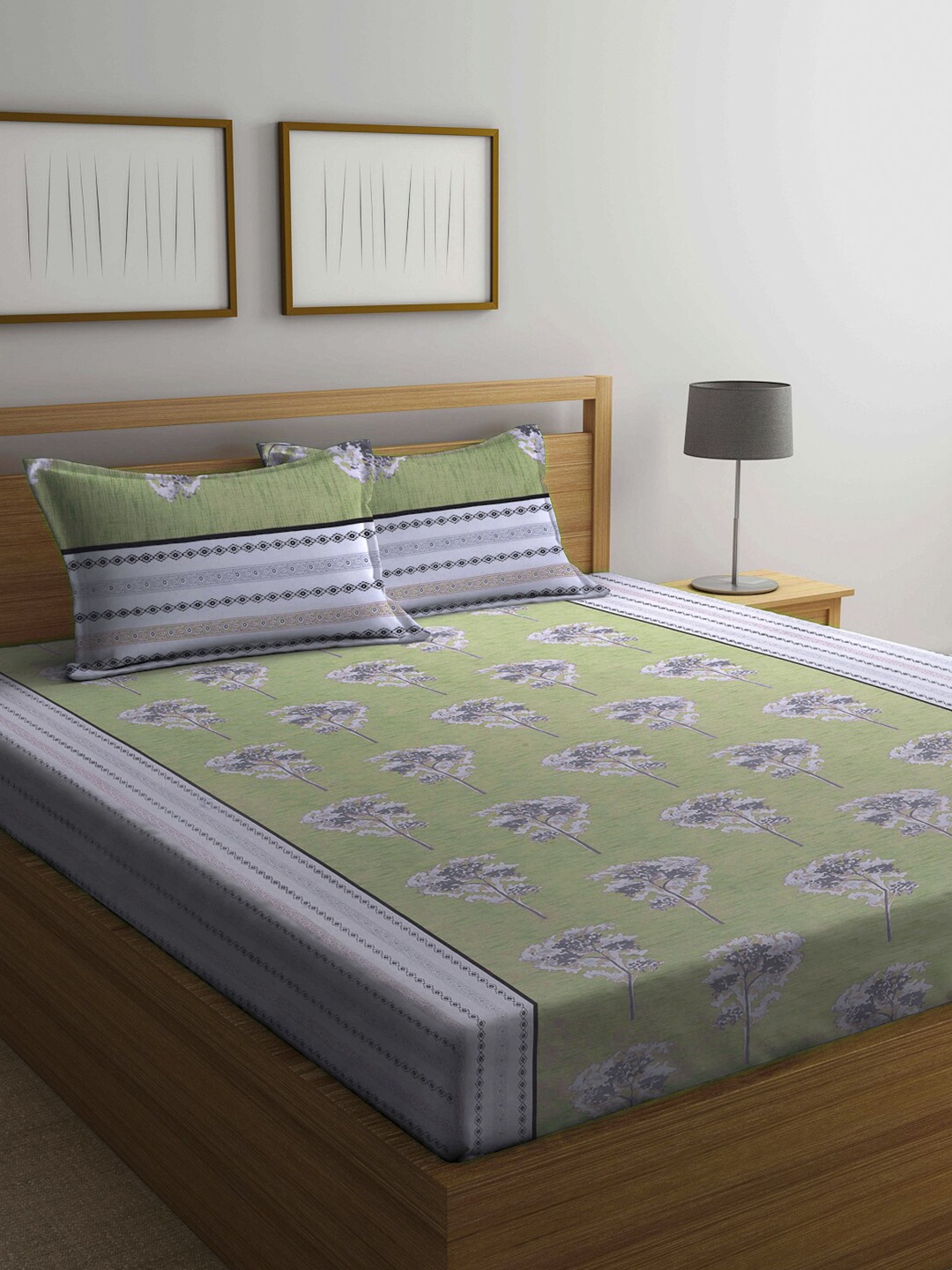 

KLOTTHE Green & Grey Floral 210 TC King Bedsheet with 2 Pillow Covers