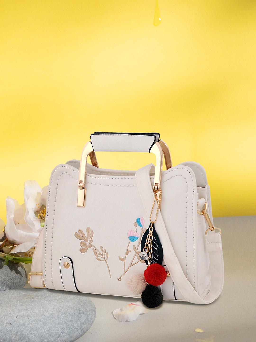

Pez dorado White Structured Handheld Bag