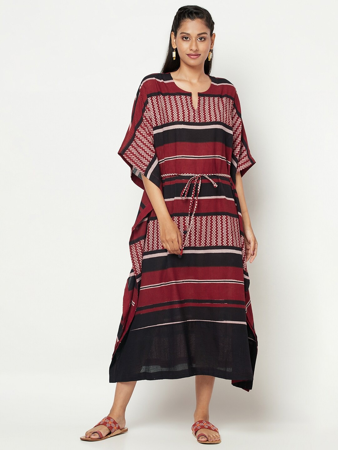 

Fabindia Black & Maroon Striped Nightdress