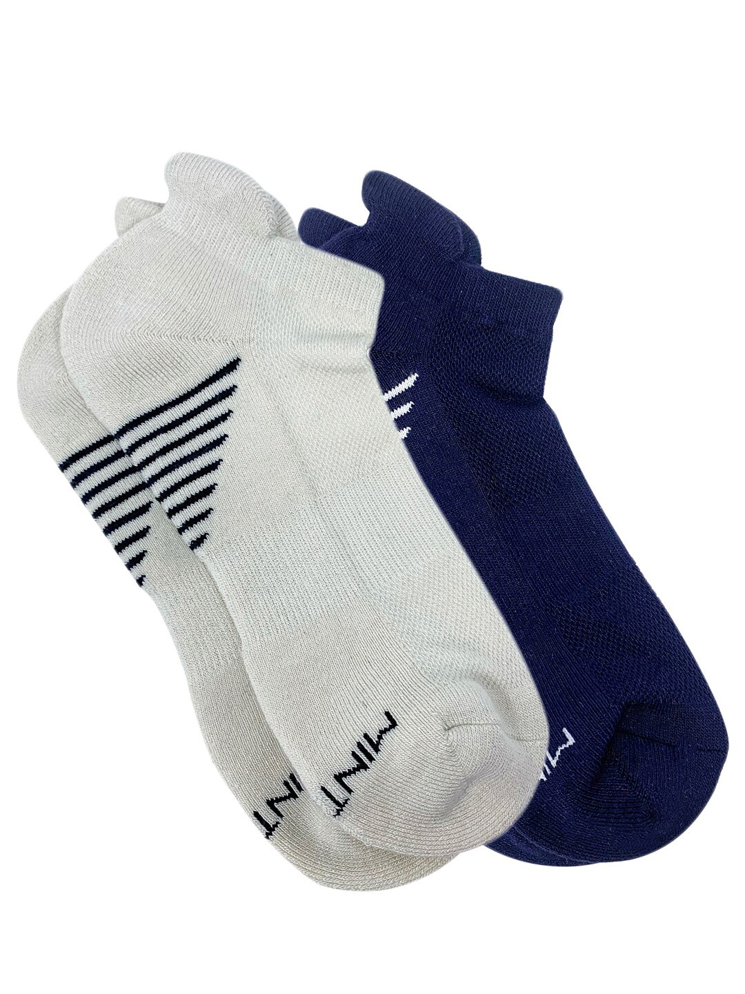 

Mint & Oak Men Pack Of 2 Solid Ankle-Length Socks, White