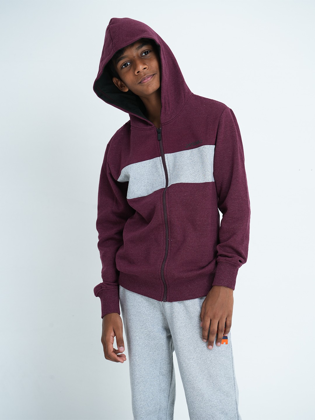

mackly Boys Maroon Hooded Sweatshirt