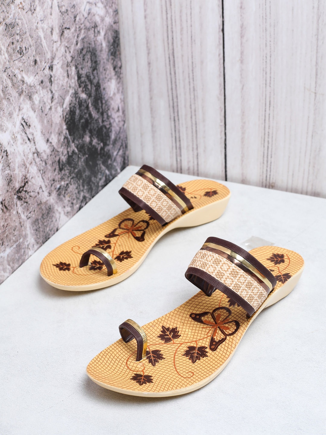 

FABBMATE Women Beige Printed Open Toe Flats