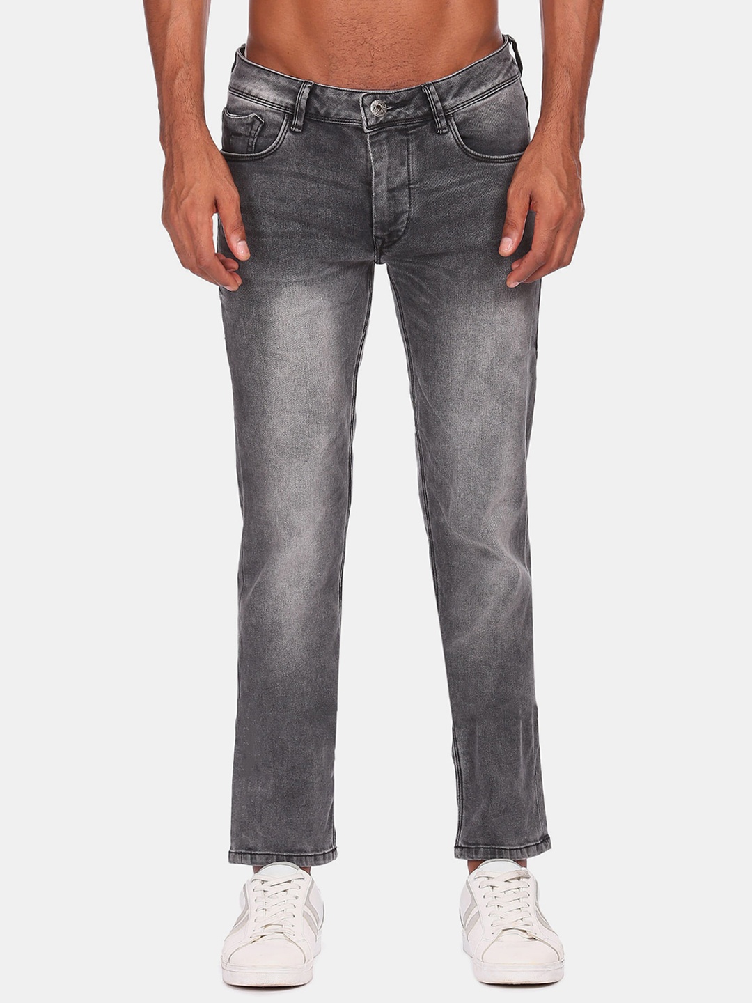 

Flying Machine Men Black Slim Fit Heavy Fade Jeans