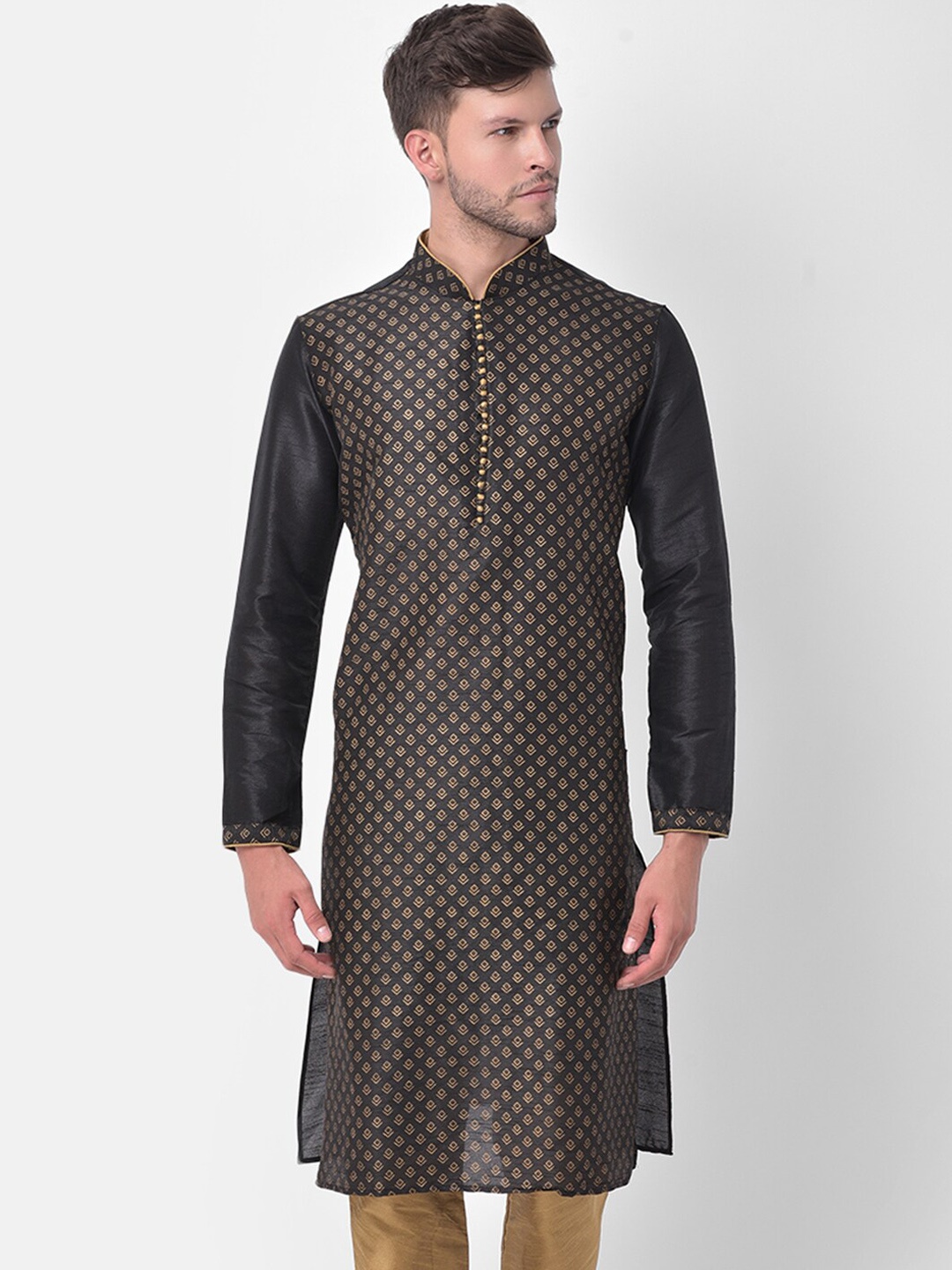

DEYANN Men Black Printed Regular Dupion Silk Kurta with Churidar