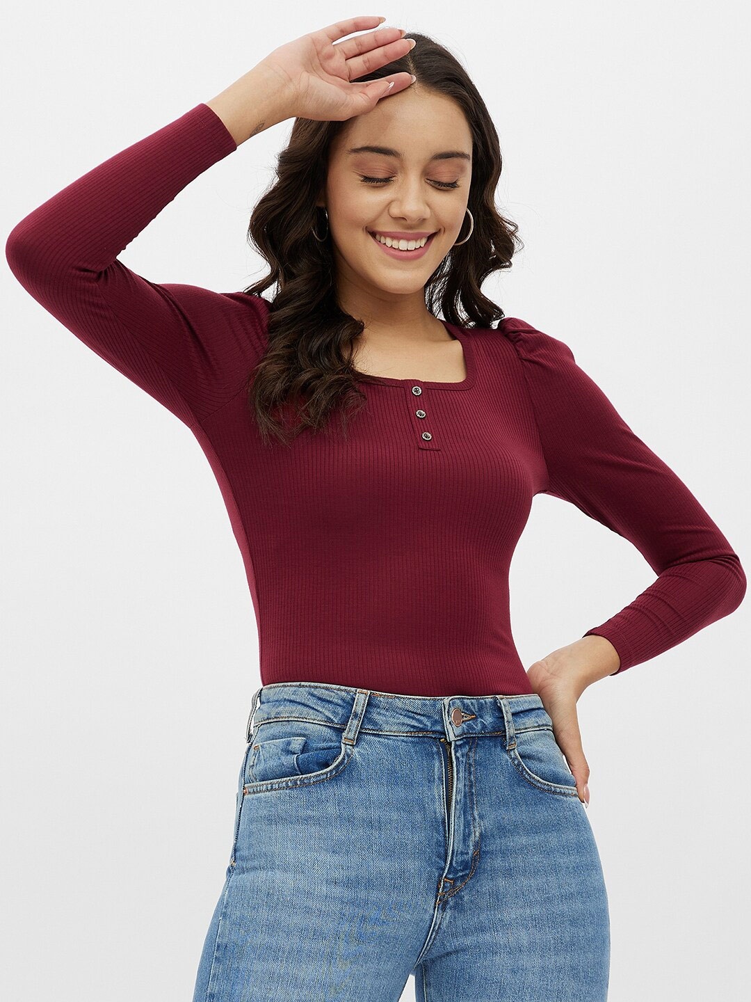 

Harpa Maroon Fitted Top