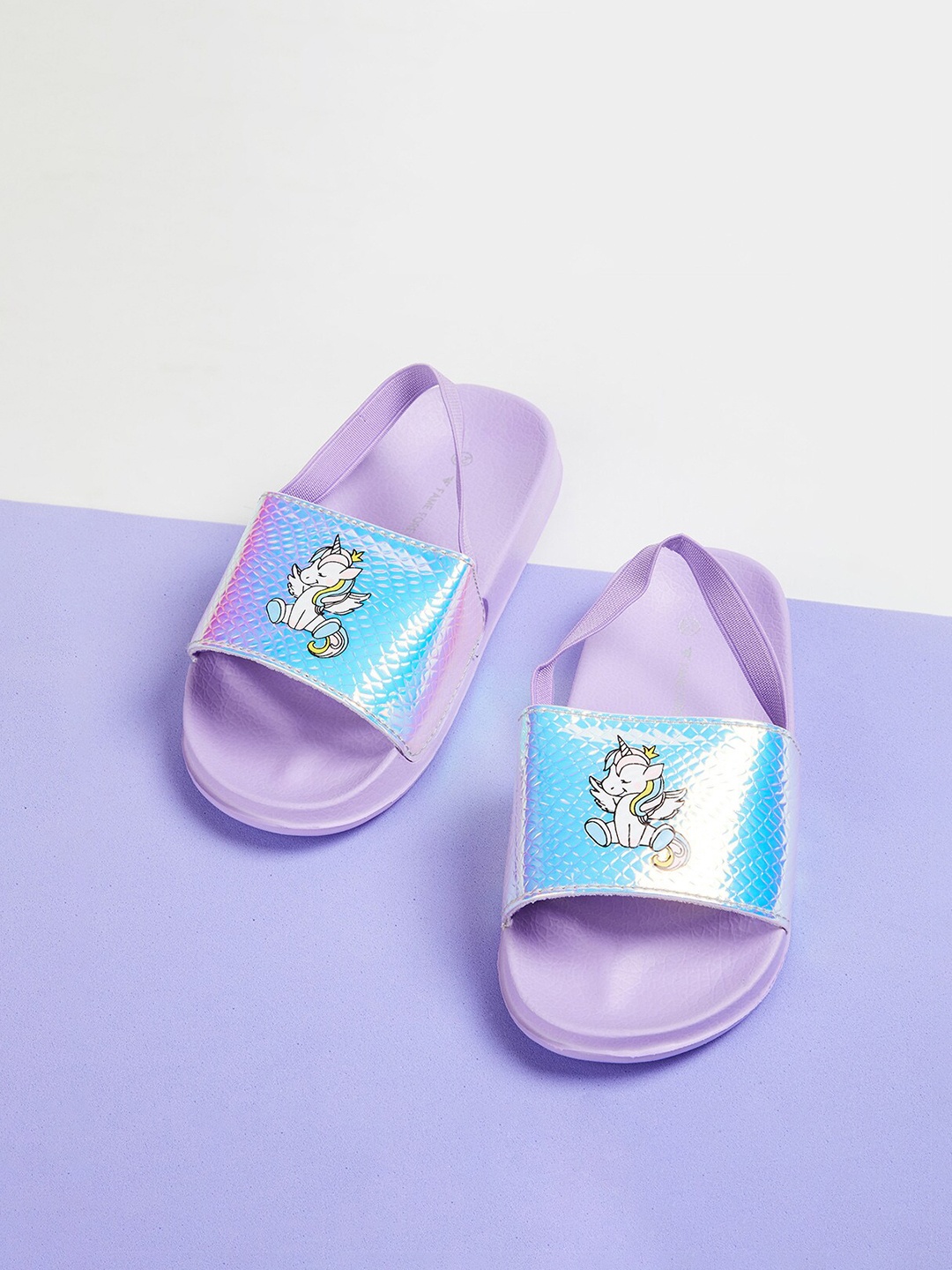 

Fame Forever by Lifestyle Girls Purple & Blue Printed Sliders