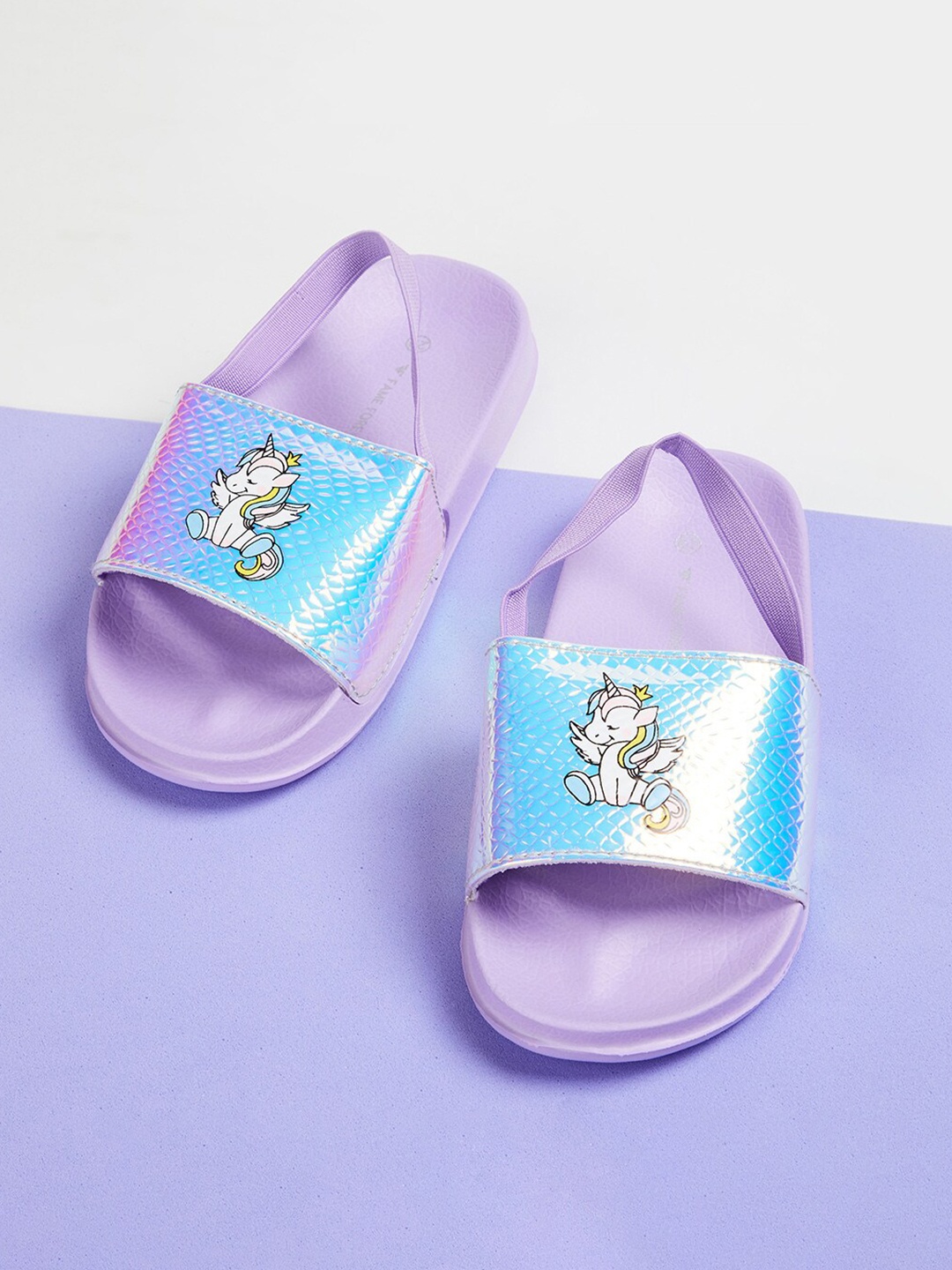 

Fame Forever by Lifestyle Girls Purple & Blue Printed Slip-On