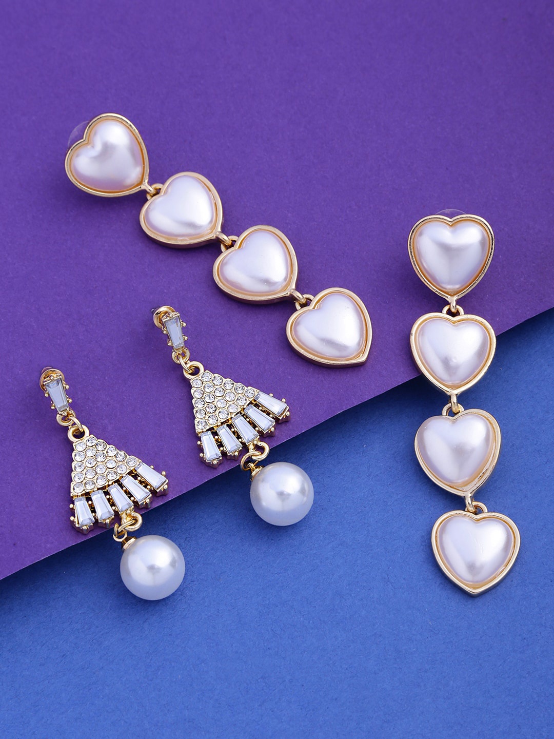 

Yellow Chimes Woman Set of 2 Gold-Toned Heart Design Drop Earrings