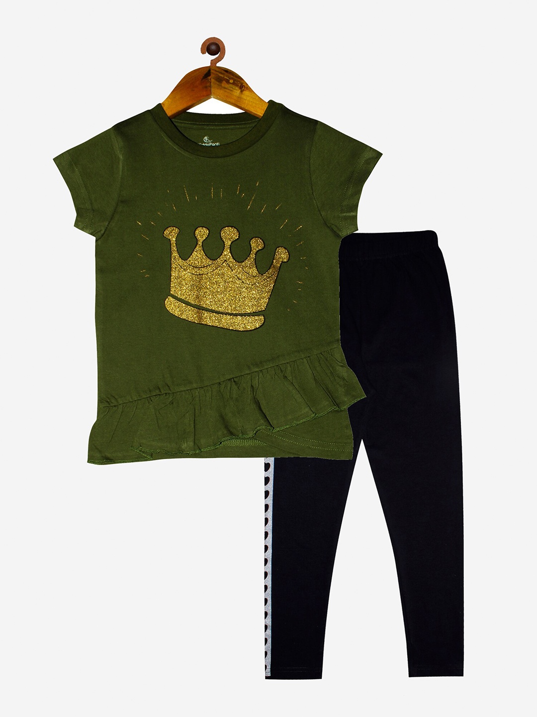 

KiddoPanti Girls Green & Black Printed T-shirt with Leggings