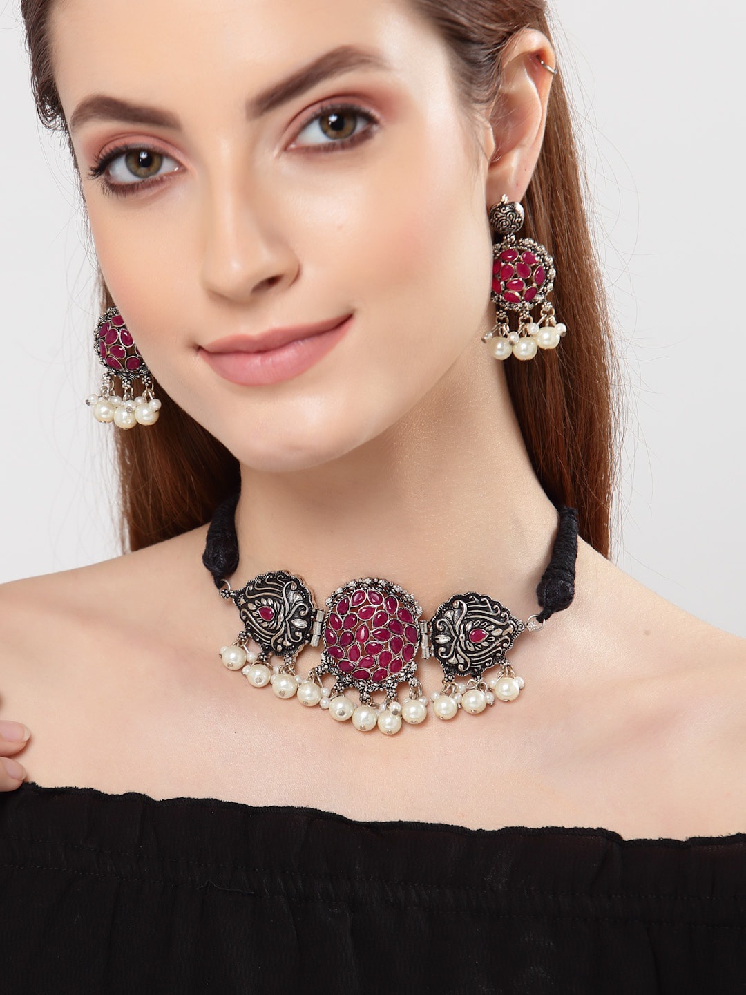 

Shining Diva Pink & White Alloy Silver-Plated Oxidised Jewellery Set