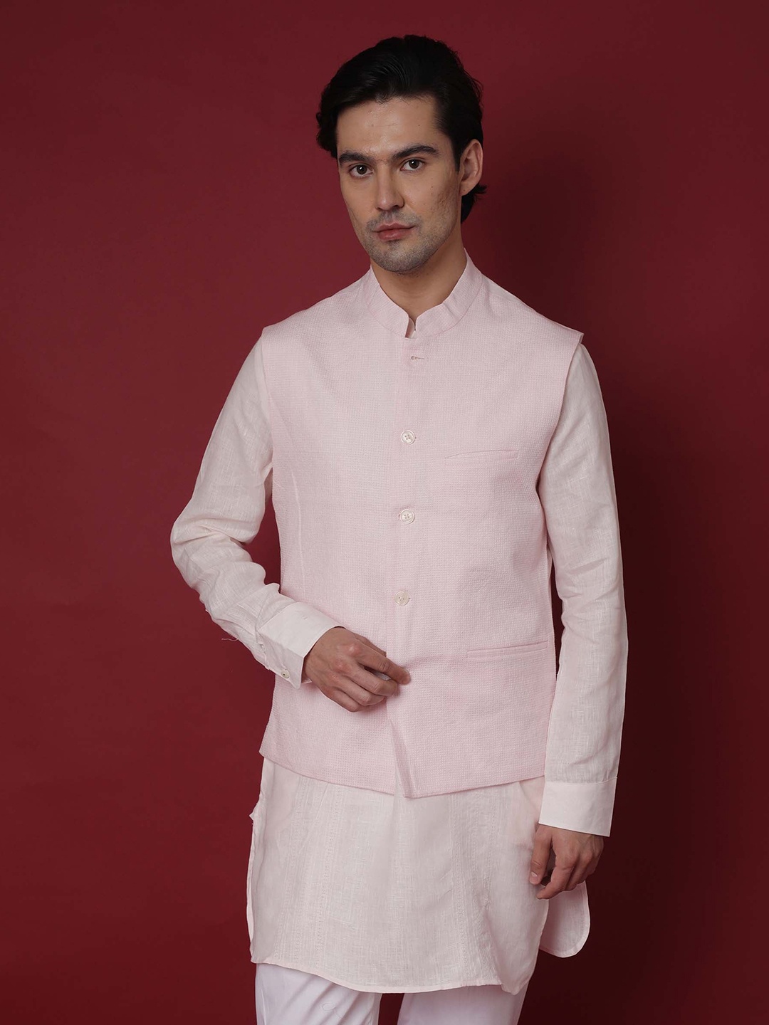 

RARE RABBIT Men Caps Slim Fit Linen Woven Nehru Jacket, Pink