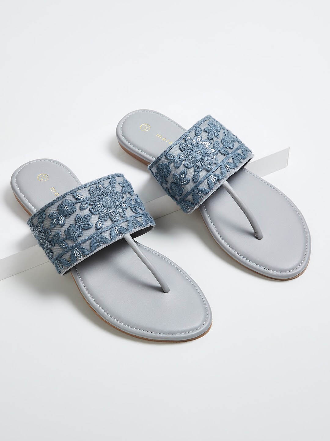 

Melange by Lifestyle Women Grey Embellished Ethnic T-Strap Flats