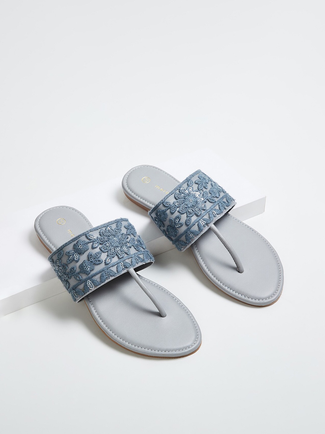 

Melange by Lifestyle Pink Embroidered T Strap Flats