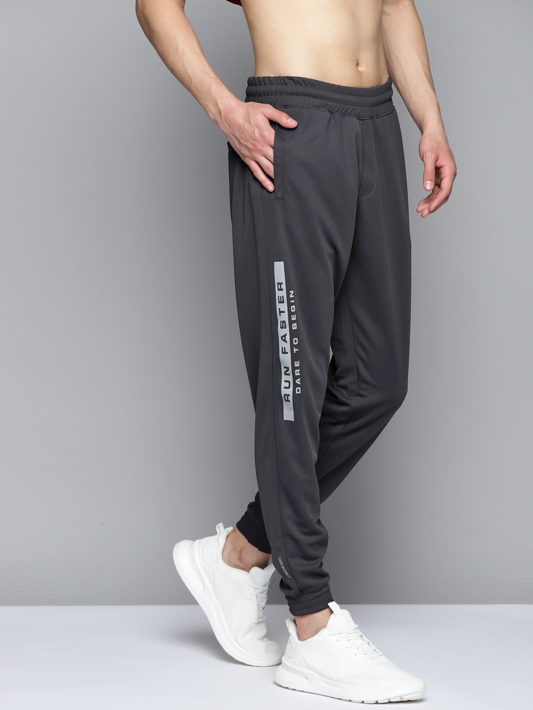 

Slazenger Men Charcoal Grey Solid Running Rapid-Dry Joggers