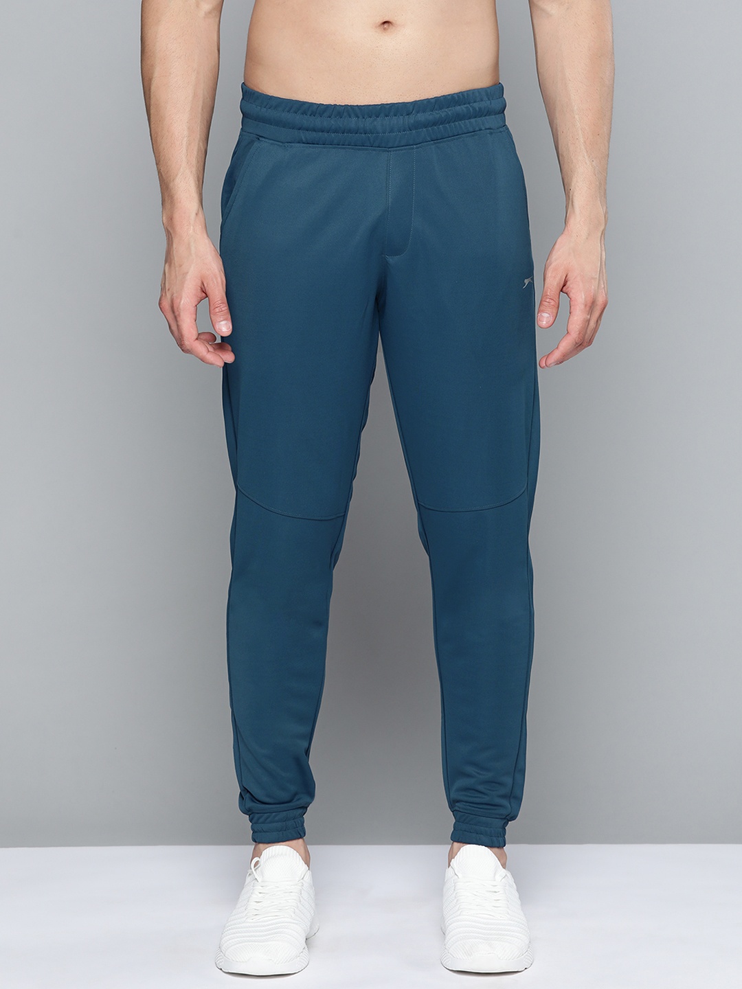 

Slazenger Men Teal Blue Solid Running Rapid-Dry Joggers