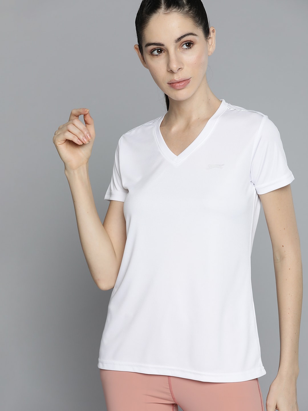 

Slazenger Women White Slim Fit V-Neck T-shirt