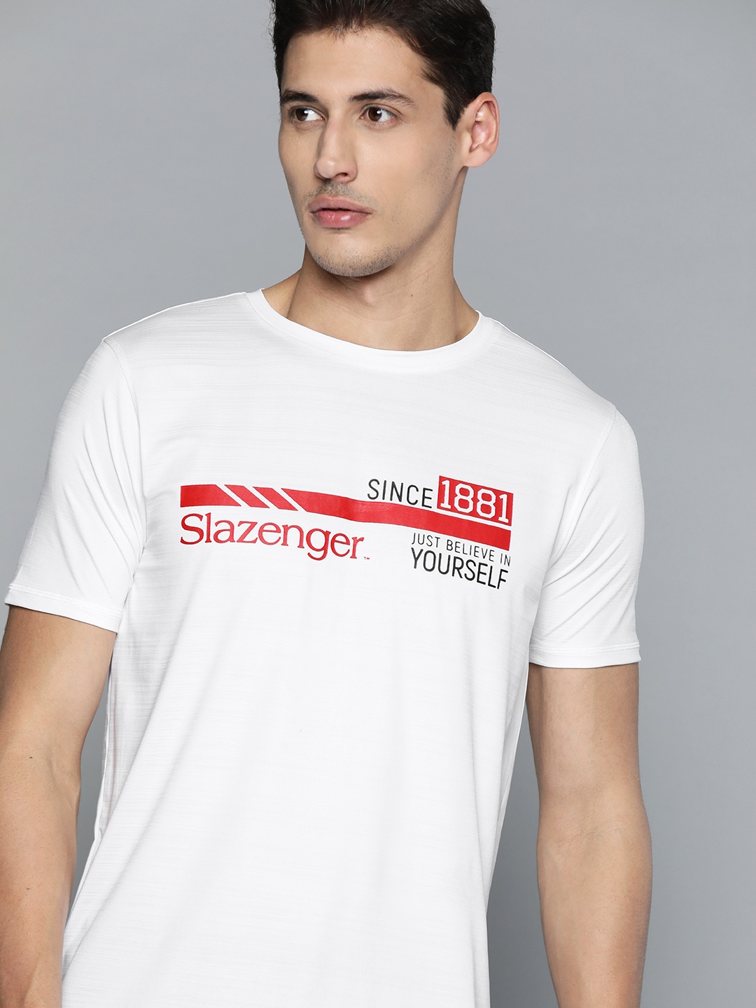 

Slazenger Men White & Red Brand Logo Printed Rapid-Dry T-shirt