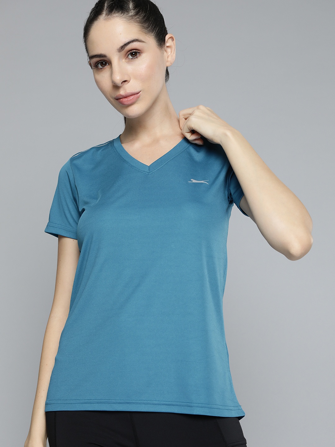 

Slazenger Women Teal Blue Slim Fit V-Neck T-shirt