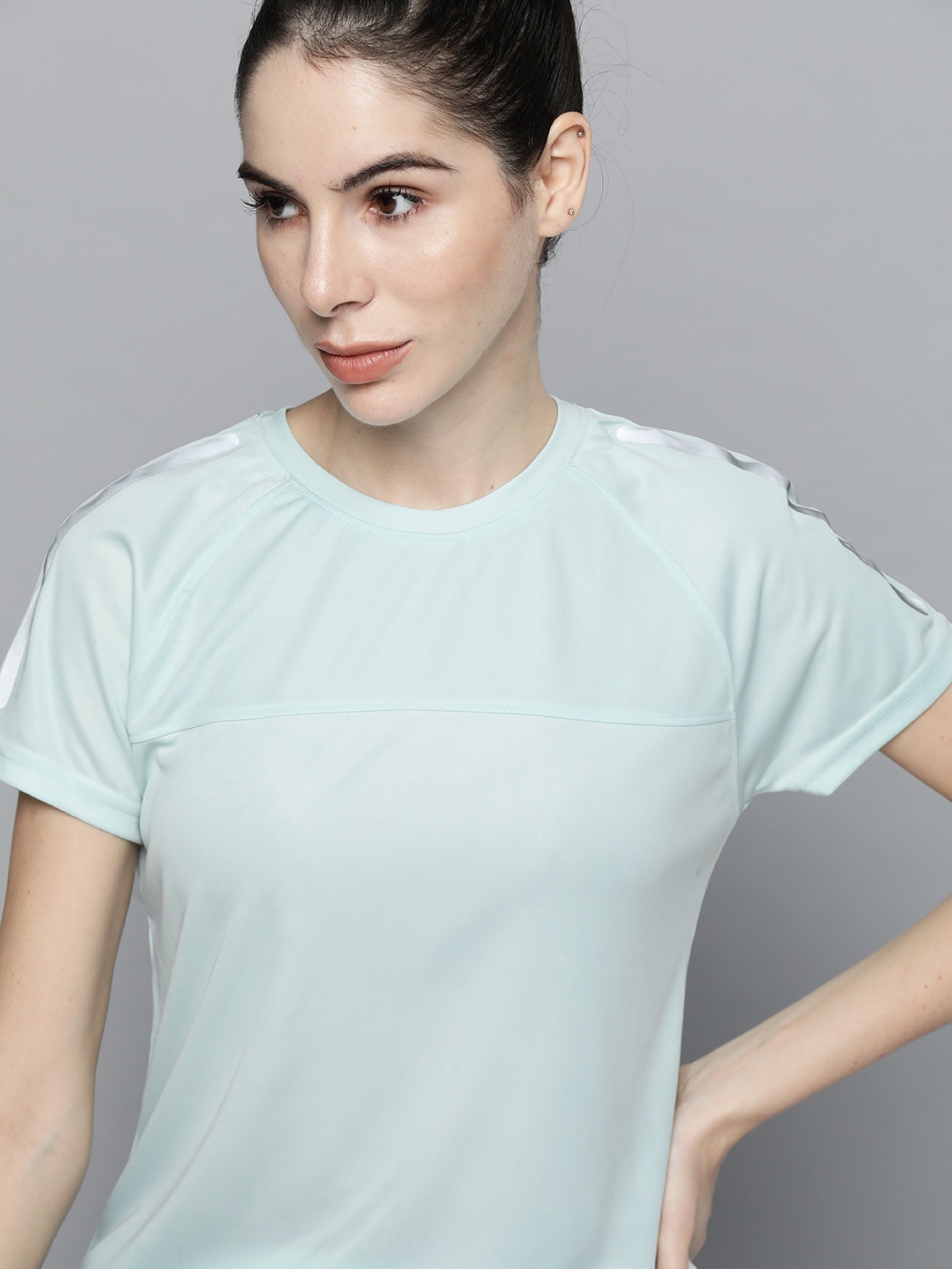 

Slazenger Women Blue Solid T-shirt