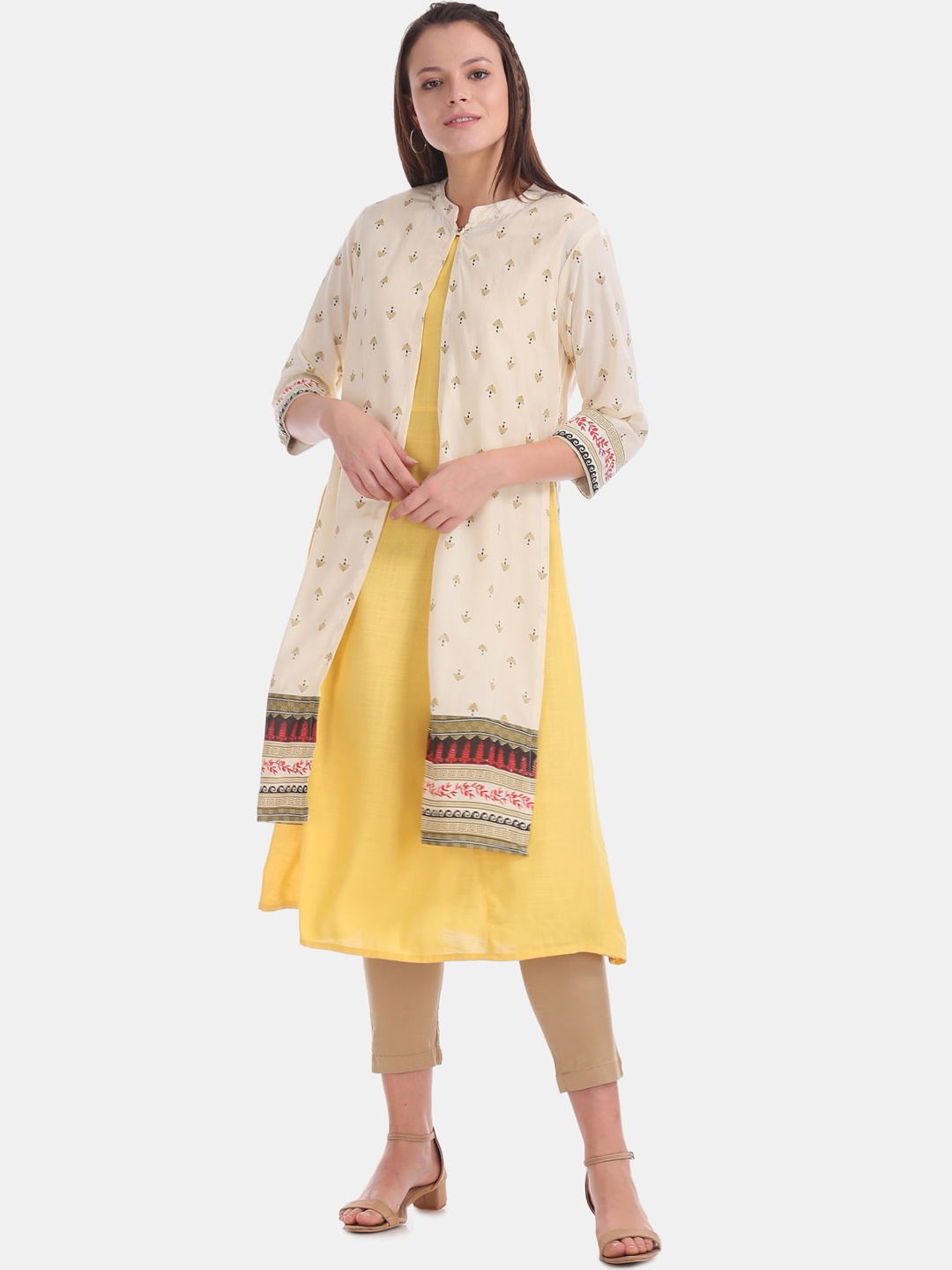 

Anahi Women Yellow & Off White Ethnic Motifs Printed Layered Kurta