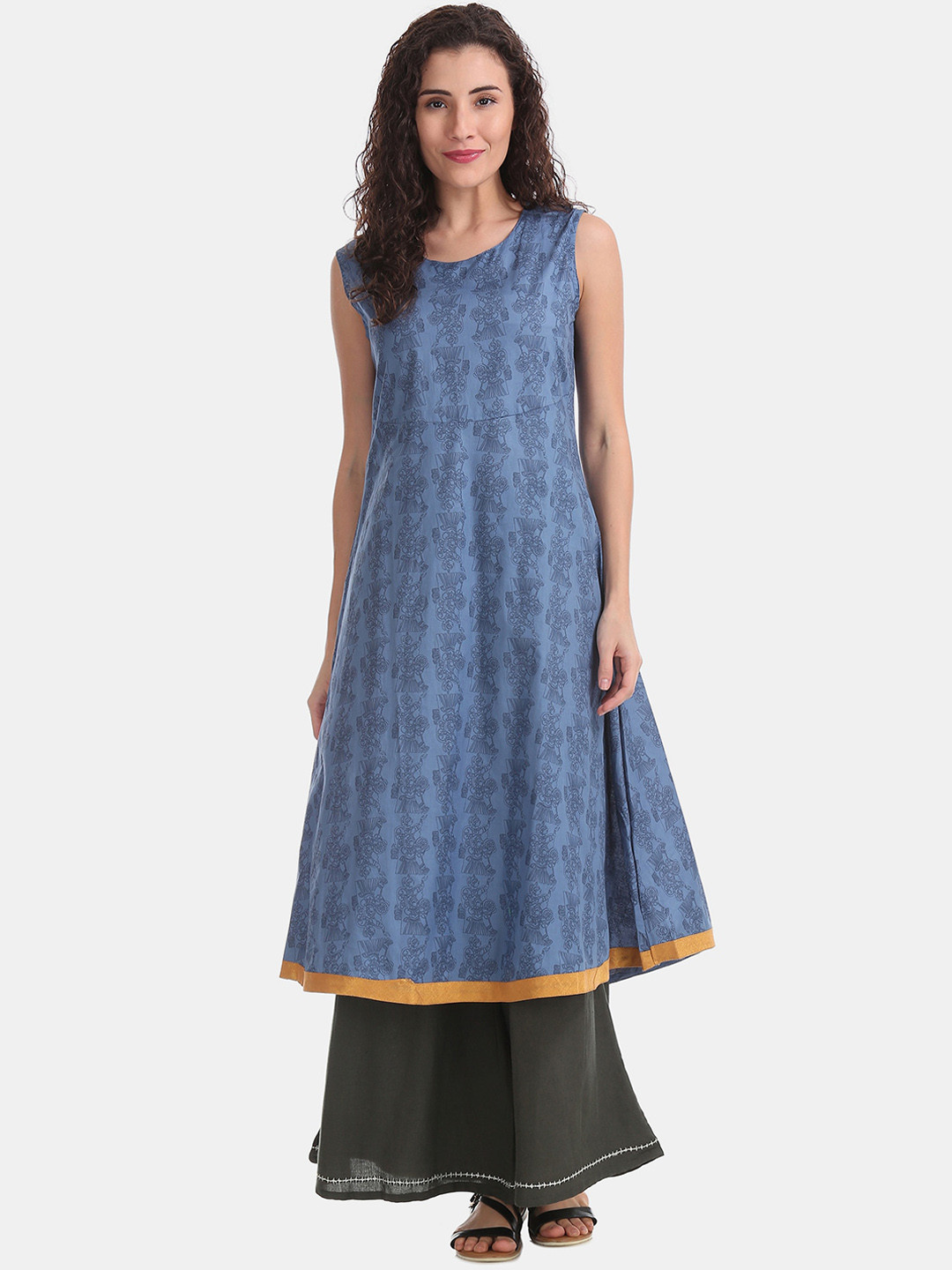 

Anahi Women Blue & Gold-Toned Ethnic Motifs Printed A-line Kurta
