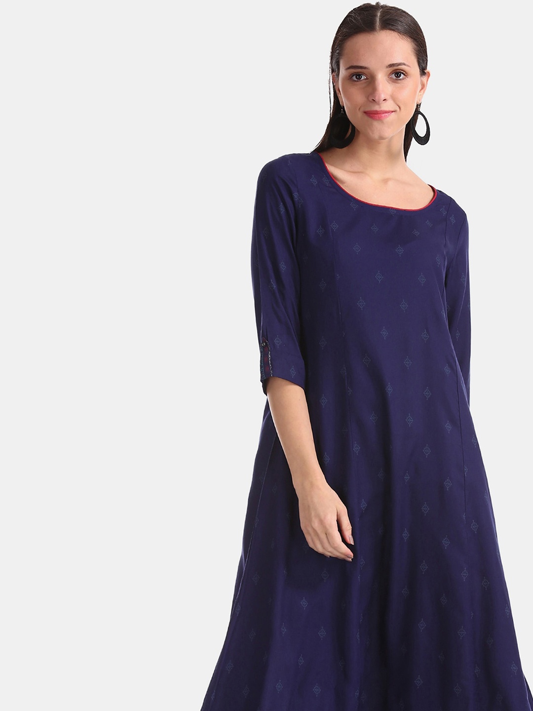 

Anahi Women Blue Thread Work Kurta