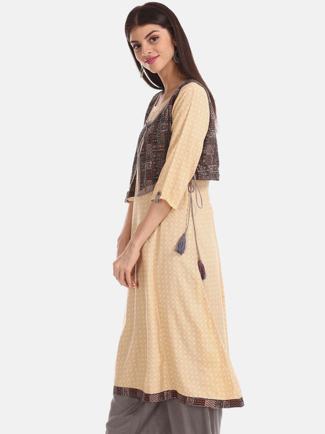 

Anahi Women Beige & Brown Ethnic Motifs Printed A-line Kurta