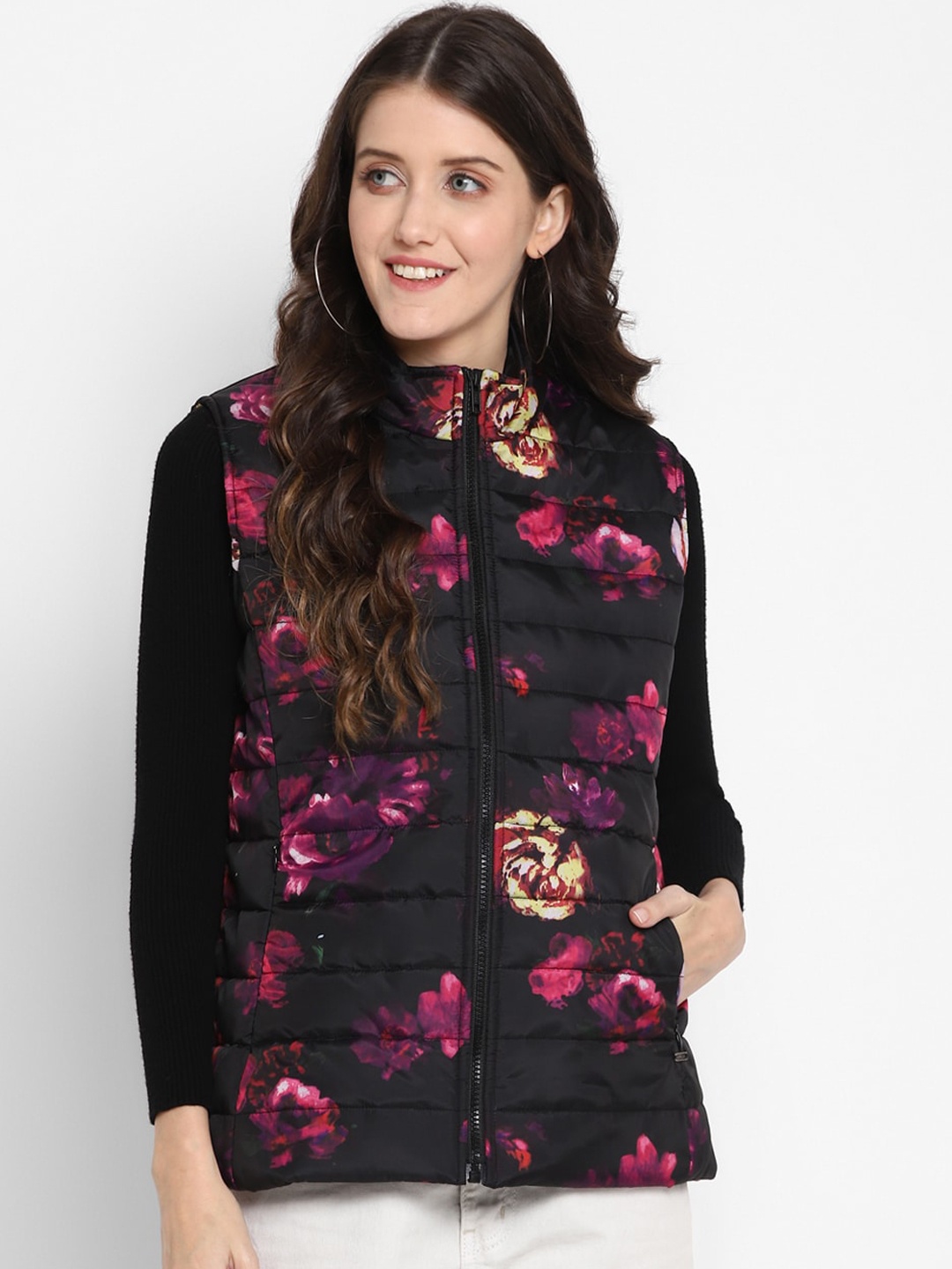 

LAMOURE BY RED CHIEF Women Black Floral Water Resistant Quilted Jacket with Patchwork