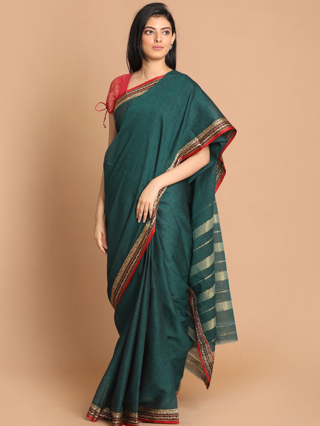 

Indethnic Green & Red Zari Pure Cotton Saree