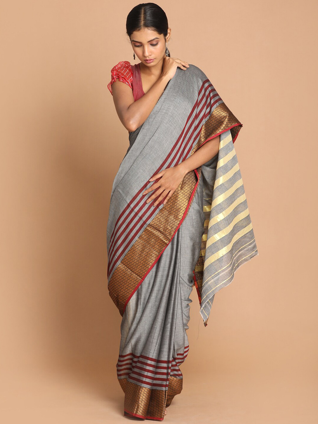 

Saranee Grey & Red Zari Pure Cotton Saree