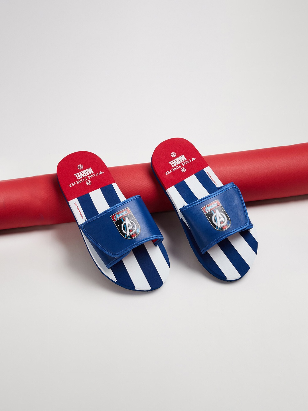 

Fame Forever by Lifestyle Boys Blue & White Avengers Printed Sliders