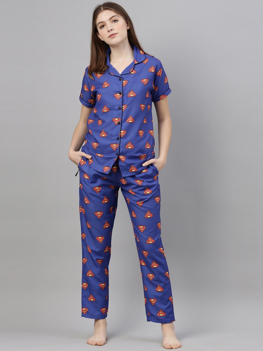 

Bushirt Women Navy Blue & Red Printed Night suit