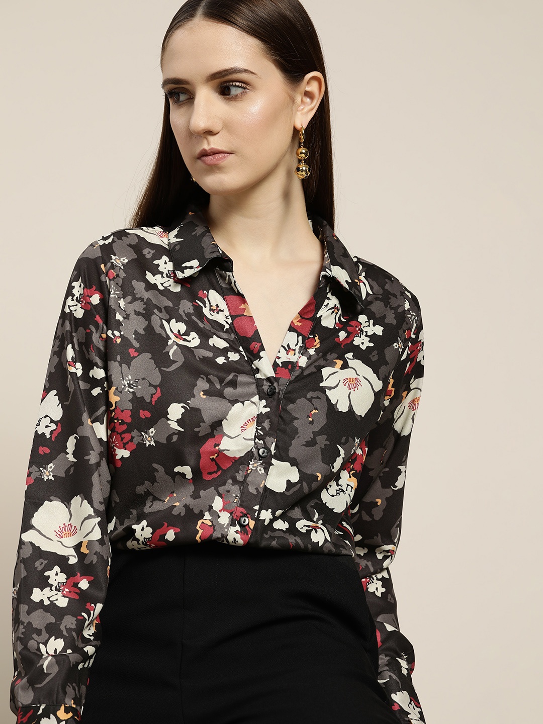 

her by invictus Women Black & Red Floral Printed Casual Shirt