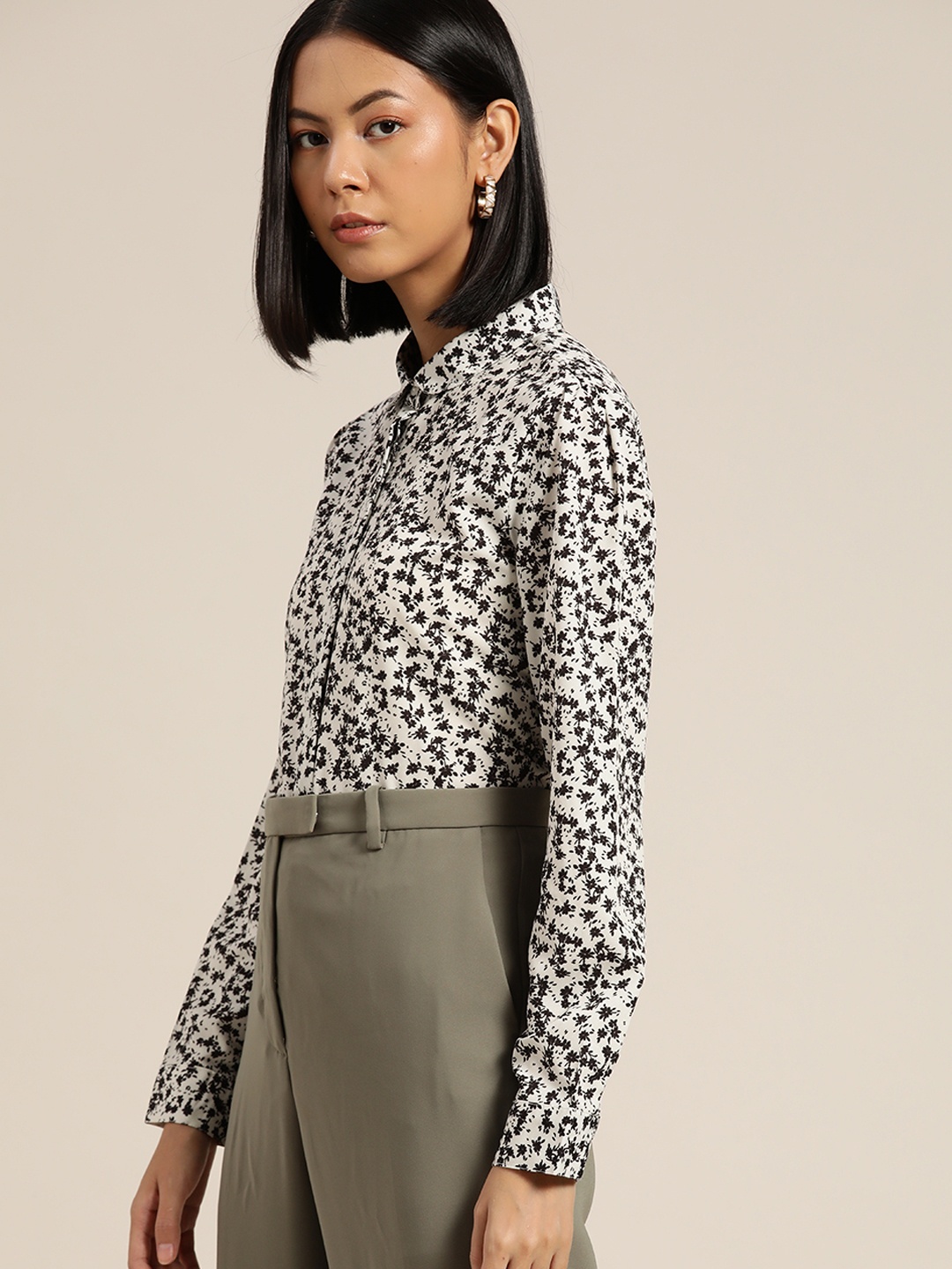 

her by invictus Women White Floral Printed Casual Shirt