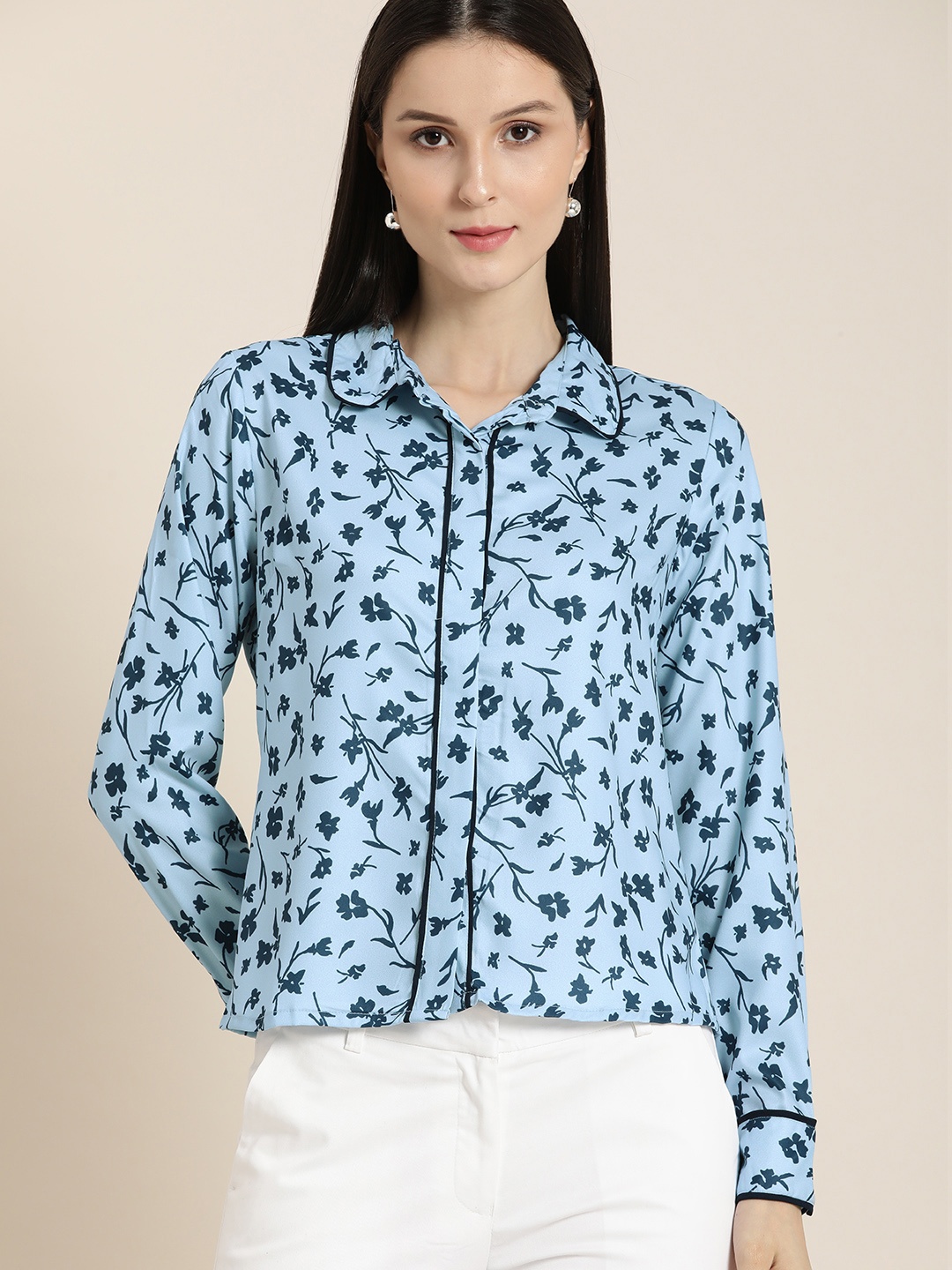 

her by invictus Women Blue Floral Printed Casual Shirt