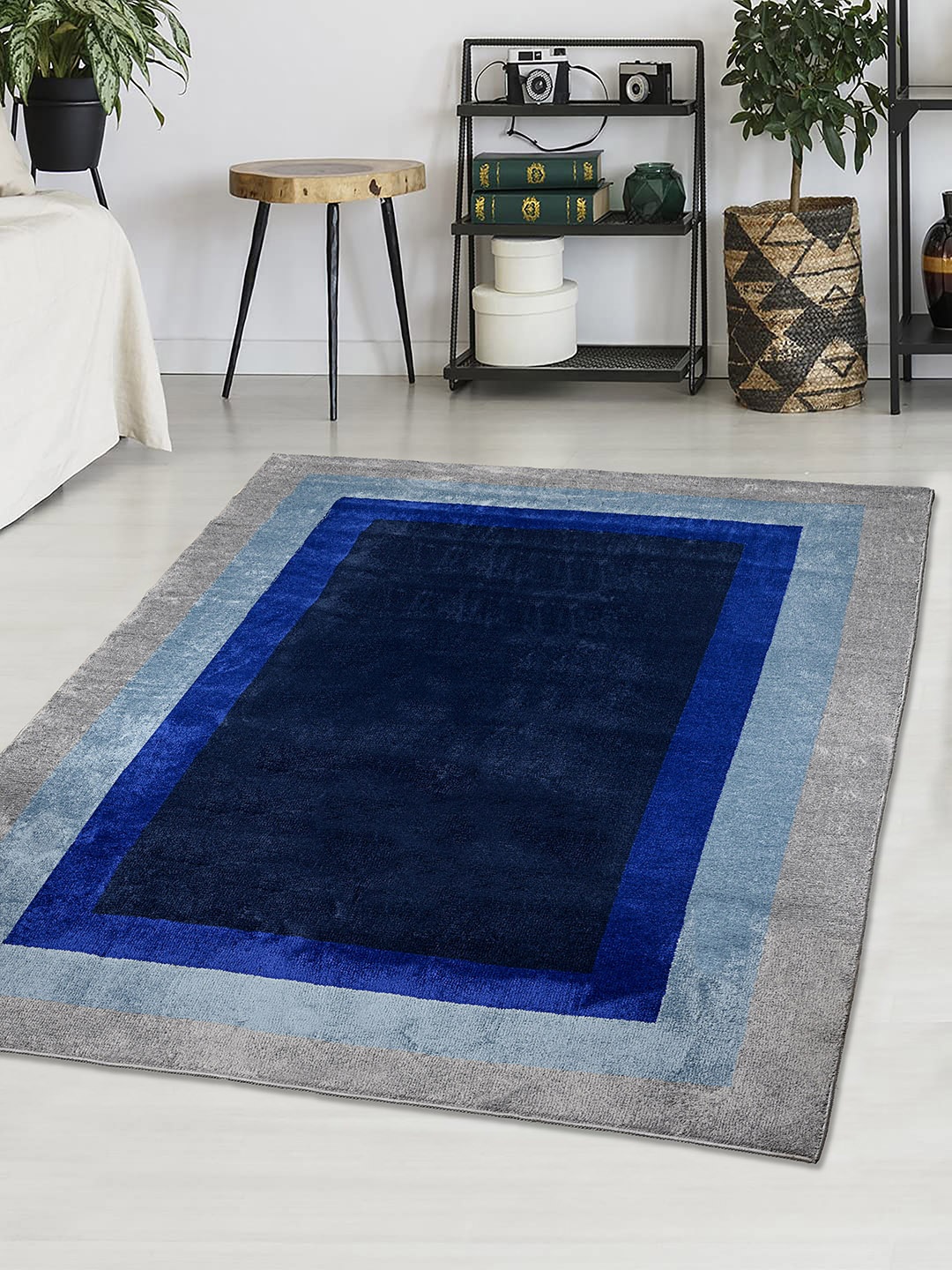 

Saral Home Grey & Navy Blue Printed Cotton Rectangular Carpet